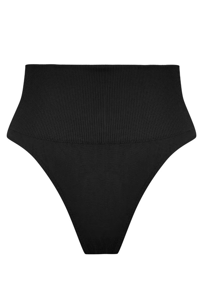 Bombacha modeladora tipo tanga